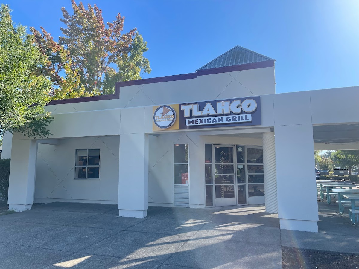 Tlahco Mexican Grill